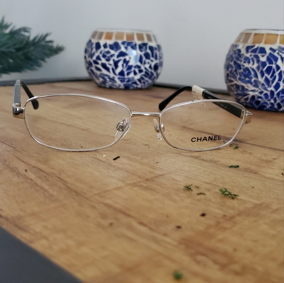 NWT Authentic Unisex Chanel Glasses with Sliver Frame / Black Temple - Picture 7 of 8